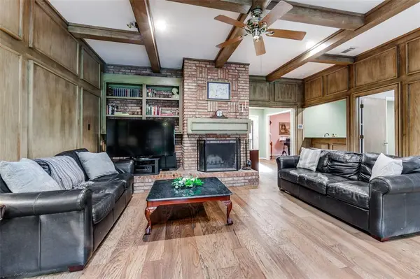 236 Valley Creek Place, Richardson, TX 75080