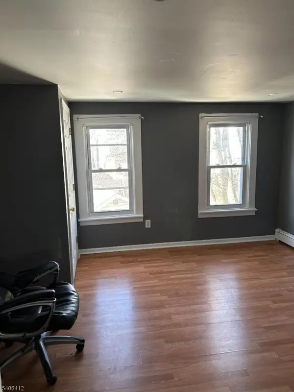 1170 Broad St, Rahway City, NJ 07065