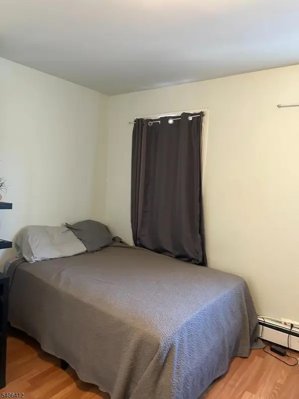 1170 Broad St, Rahway City, NJ 07065