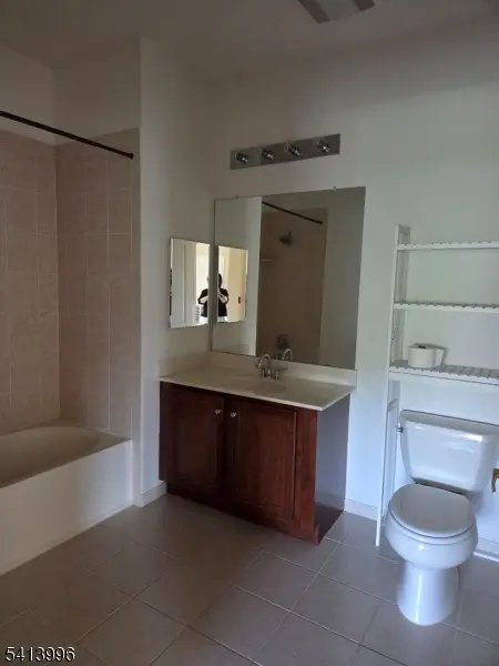 2411 Ramapo Ct, Riverdale Boro, NJ 07457