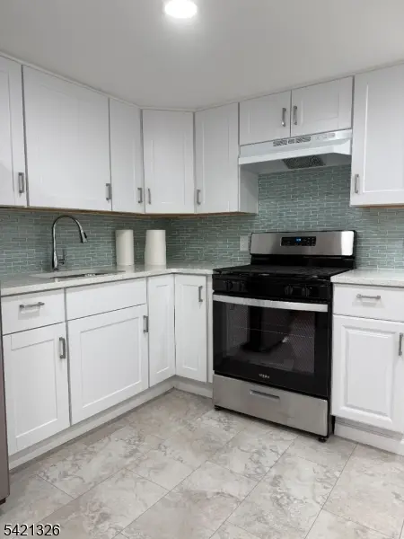 124 Stone St #2, Newark City, NJ 07104