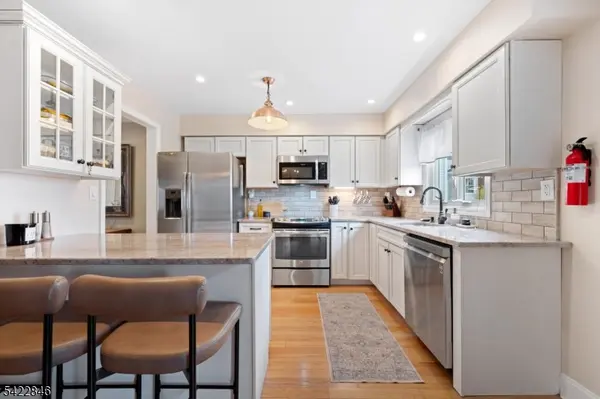 1709 William And Mary Cmn, Hillsborough Twp., NJ 08844