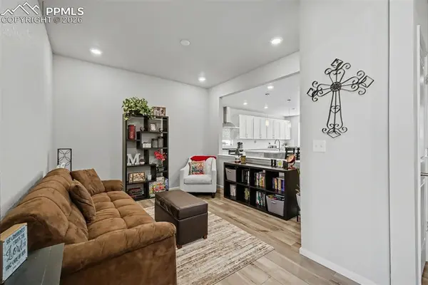 5857 Haster GRV, Colorado Springs, CO 80927