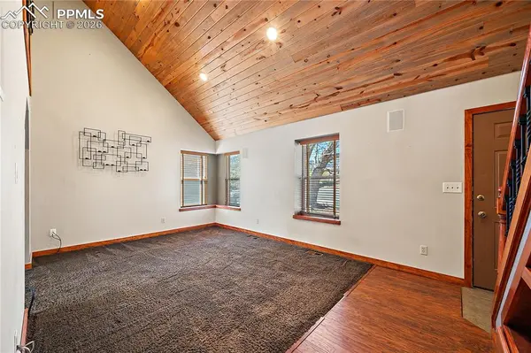 686 Trumbull LN, Monument, CO 80132