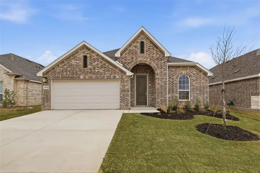 4936 Water Lily Lane, Fort Worth, TX 76036