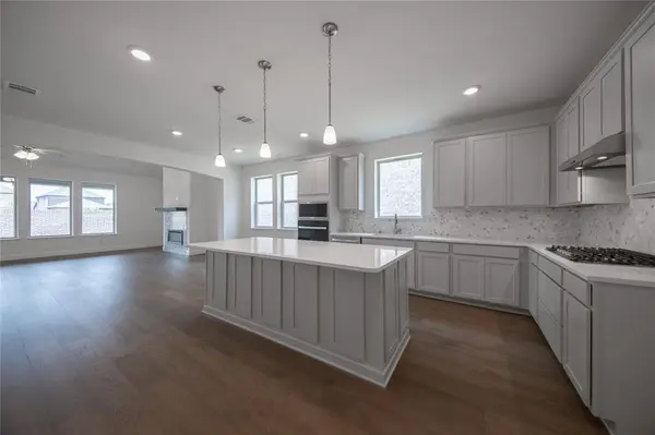 2256 Valencia Drive, Little Elm, TX 75068