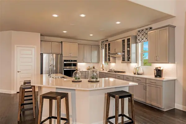 112 Capital Court, Forney, TX 75126