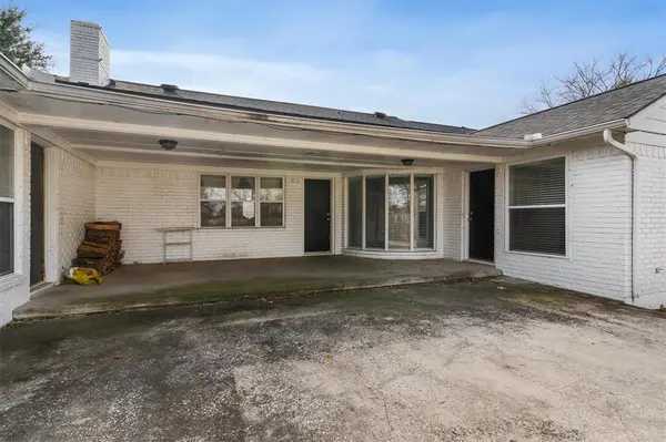 408 Gaddy Street, Farmersville, TX 75442