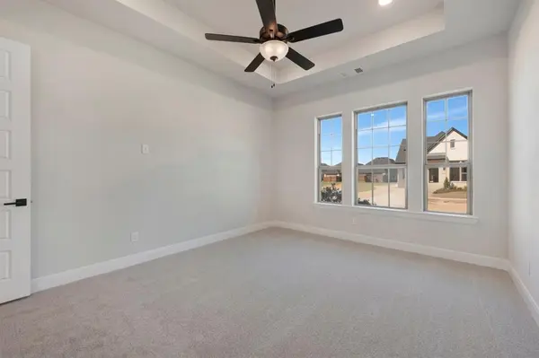 1857 Lightner Road, Van Alstyne, TX 75495