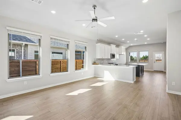 2213 Hazel Lily Run, Mesquite, TX 75181