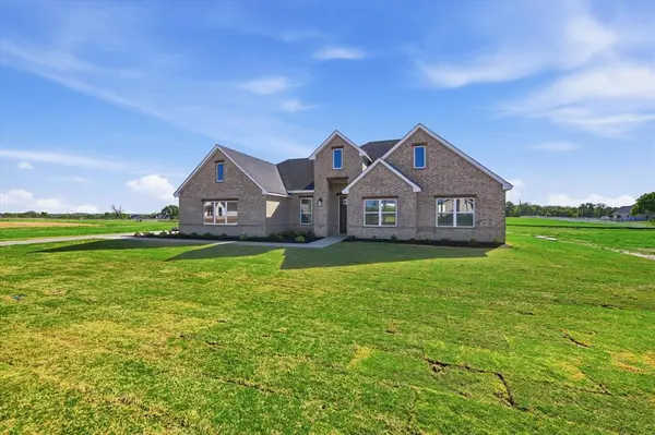 108 Cattleman Drive, Poolville, TX 76487