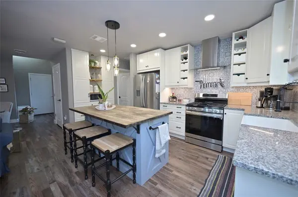 441 Cozy Cove Court, Chico, TX 76431