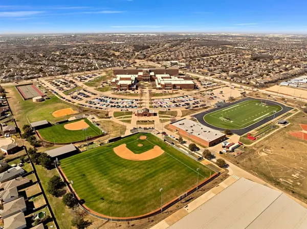 5312 Emmeryville Lane, Fort Worth, TX 76244