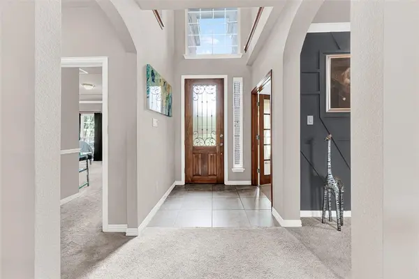 128 Chestnut Lane, Red Oak, TX 75154