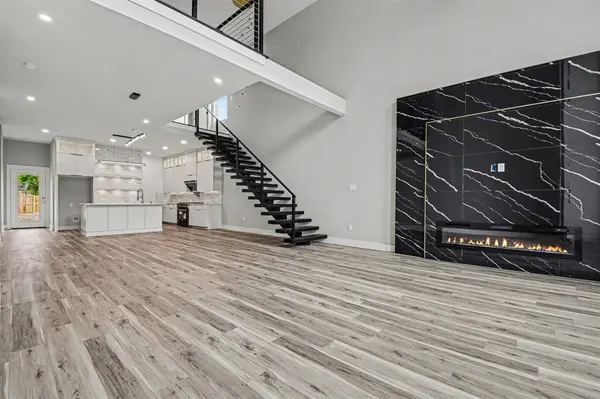 1442 Stella Avenue, Dallas, TX 75216