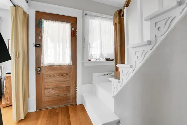 11049 Gilmour RD, South Dundas, ON K0E 1C0