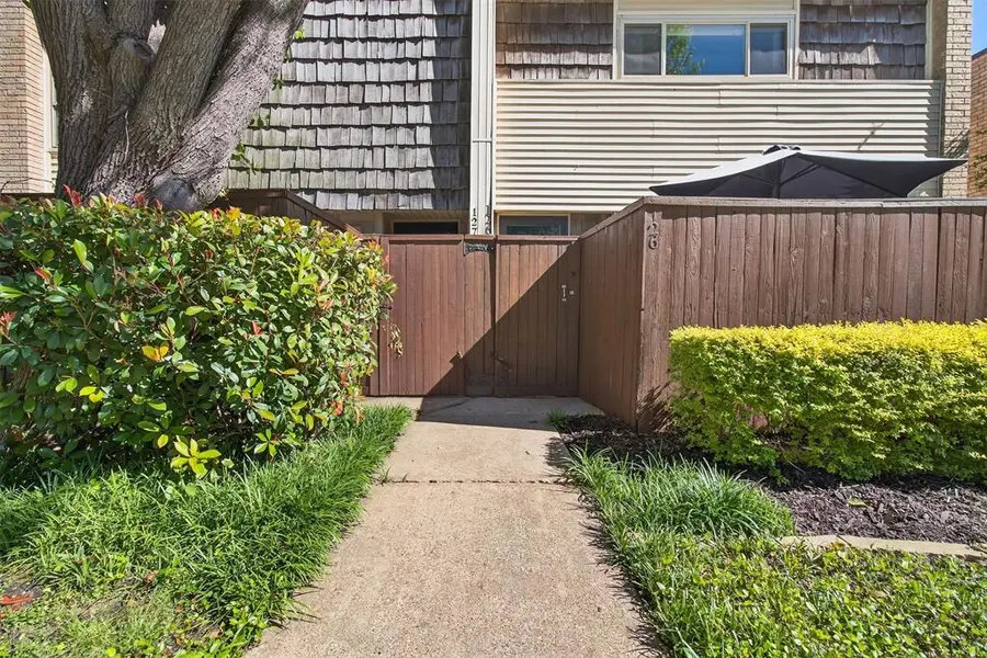 2702 Douglas Avenue #126, Dallas, TX 75219