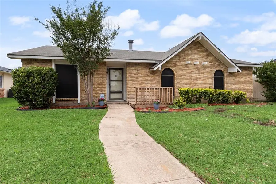 5108 Shannon Drive, The Colony, TX 75056