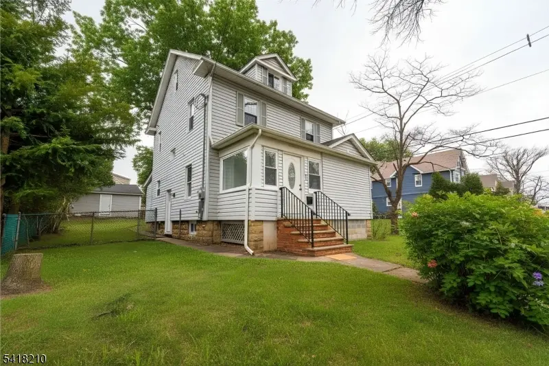 43 S Michigan Ave, Kenilworth Boro, NJ 07033