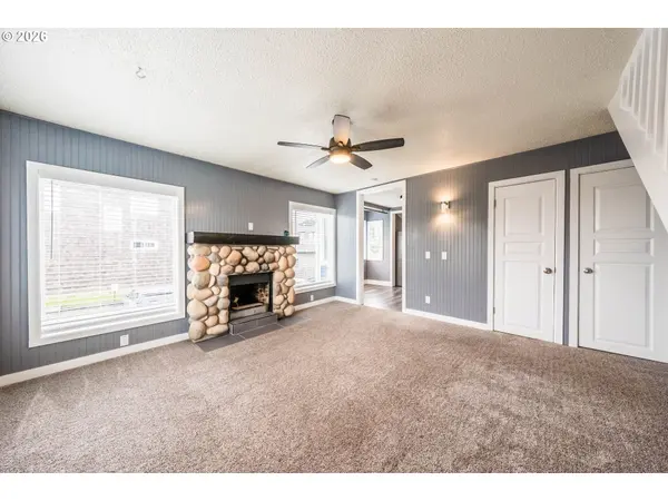 3310 NW JETTY AVE #2, Lincoln City, OR 97367