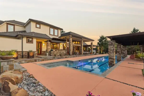 701 Corsica Court, Argyle, TX 76226