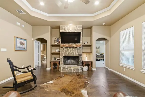 940 Elk Ridge Drive, Stephenville, TX 76401