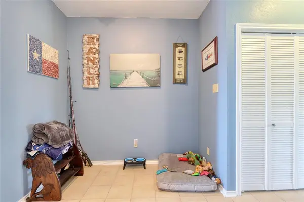 1933 Island Circle #B113, Tool, TX 75143