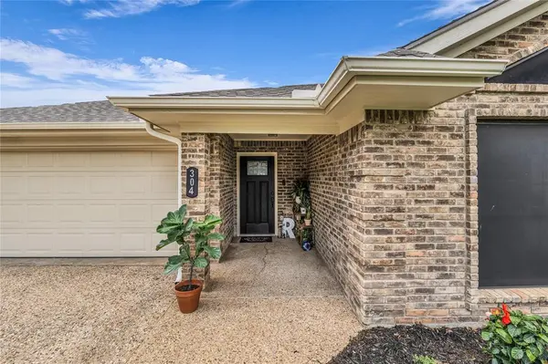 304 Neely Road, Hewitt, TX 76643