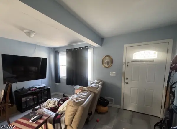 70 Frenchtown Rd, Milford Boro, NJ 08848