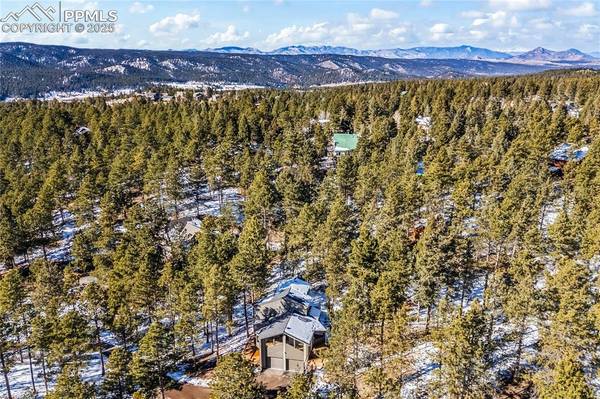 192 Ridge DR, Woodland Park, CO 80863