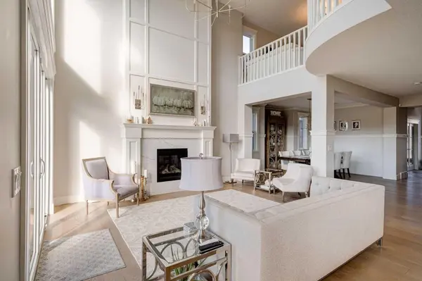 147 Legacy MT SE, Calgary, AB T2X 2E1