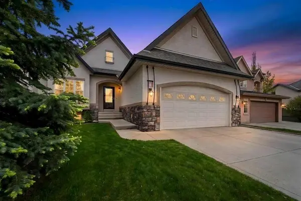 9 Tuscany Glen WAY NW, Calgary, AB T3L 2V8