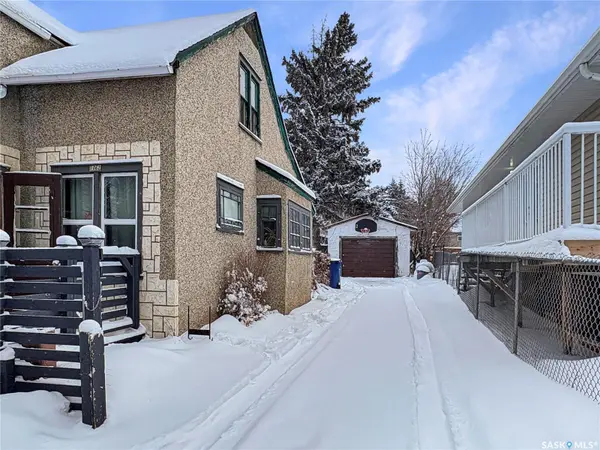 1062 104th STREET, North Battleford, SK S9A 1N4