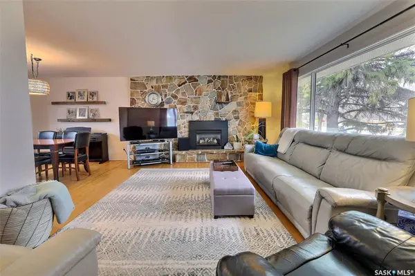 2512 Grant ROAD, Regina, SK S4S 5E6