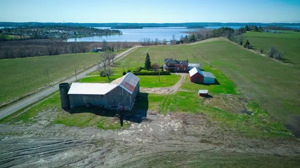 840 McGregor Bay RD, Otonabee-south Monaghan, ON K0L 2G0