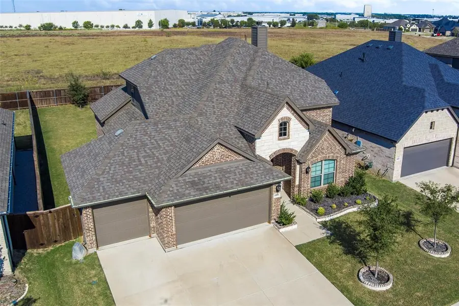 1408 Evening Primrose Drive, Mansfield, TX 76063