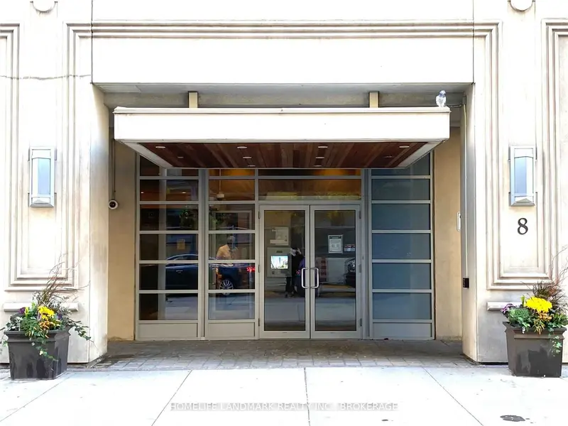 8 Scollard ST #1009, Toronto C02, ON M5R 1M2