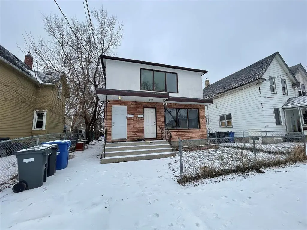 174 Burrows AVE, Winnipeg, MB R2W 1Z2