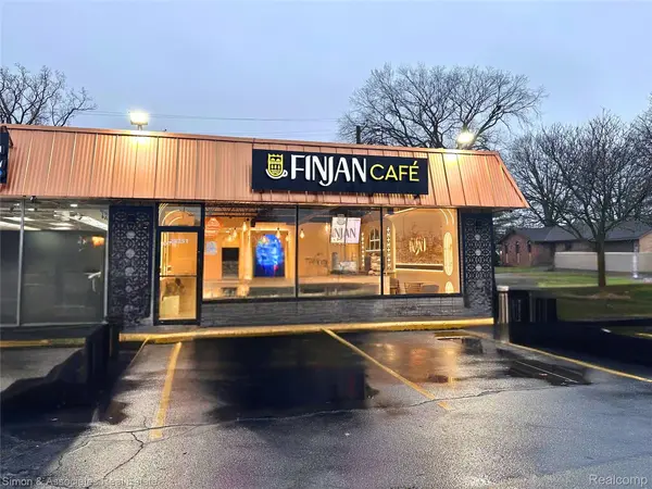 28251 Ford RD, Garden City, MI 48135