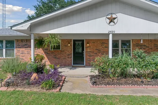 2599 Fm 1504, Wills Point, TX 75169