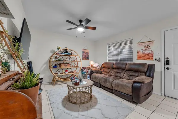 1421 S 12th Street #103, Waco, TX 76706