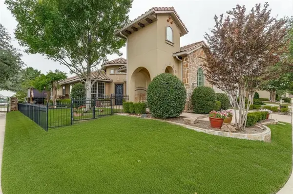 8601 Wakefield Drive, Mckinney, TX 75070