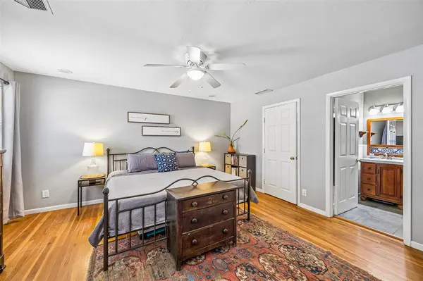 635 Classen Drive, Dallas, TX 75218