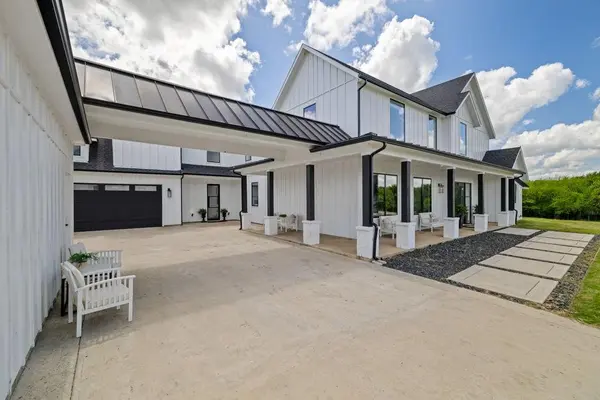 4245 County Road 1096, Celeste, TX 75423