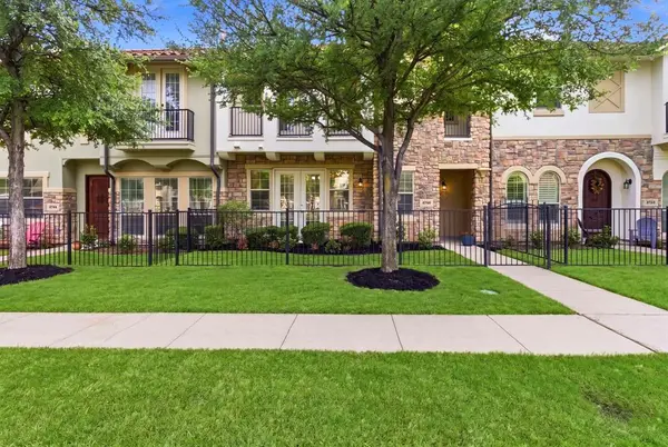 6748 San Roque, Irving, TX 75039