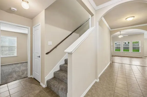 709 Cheyenne Drive, Aubrey, TX 76227