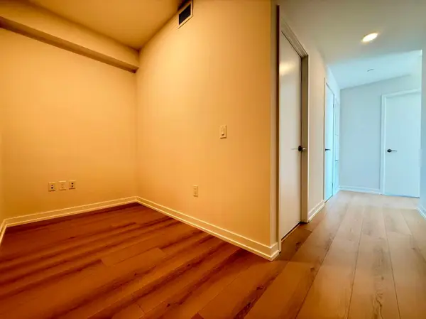 225 Sumach ST N #2703, Toronto C08, ON M5A 0P8