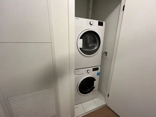 5 Quarrington LN #1505, Toronto C13, ON M3C 1H7