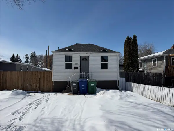 833 K AVENUE N, Saskatoon, SK S7L 2N2