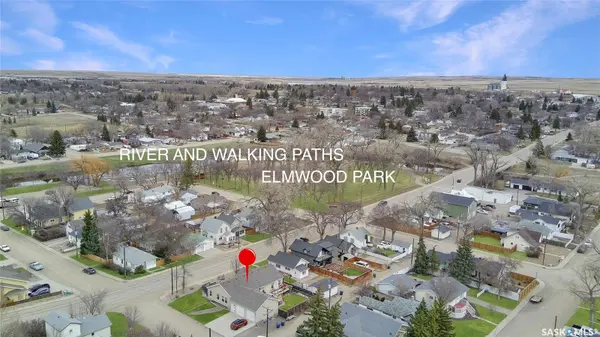 808 Chaplin STREET, Swift Current, SK S9H 1J5